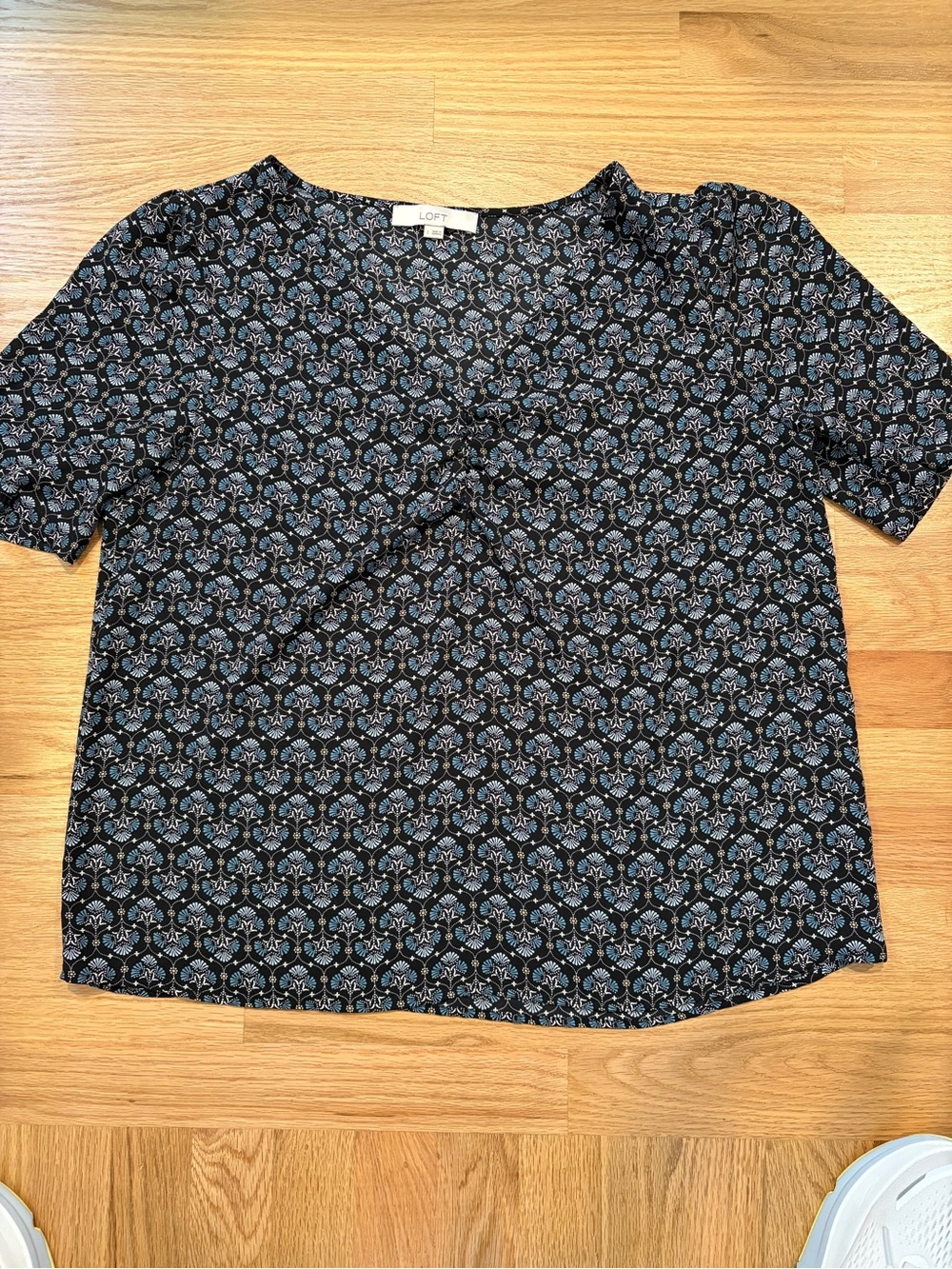 LOFT Black Floral Short-Sleeve V-neck Blouse